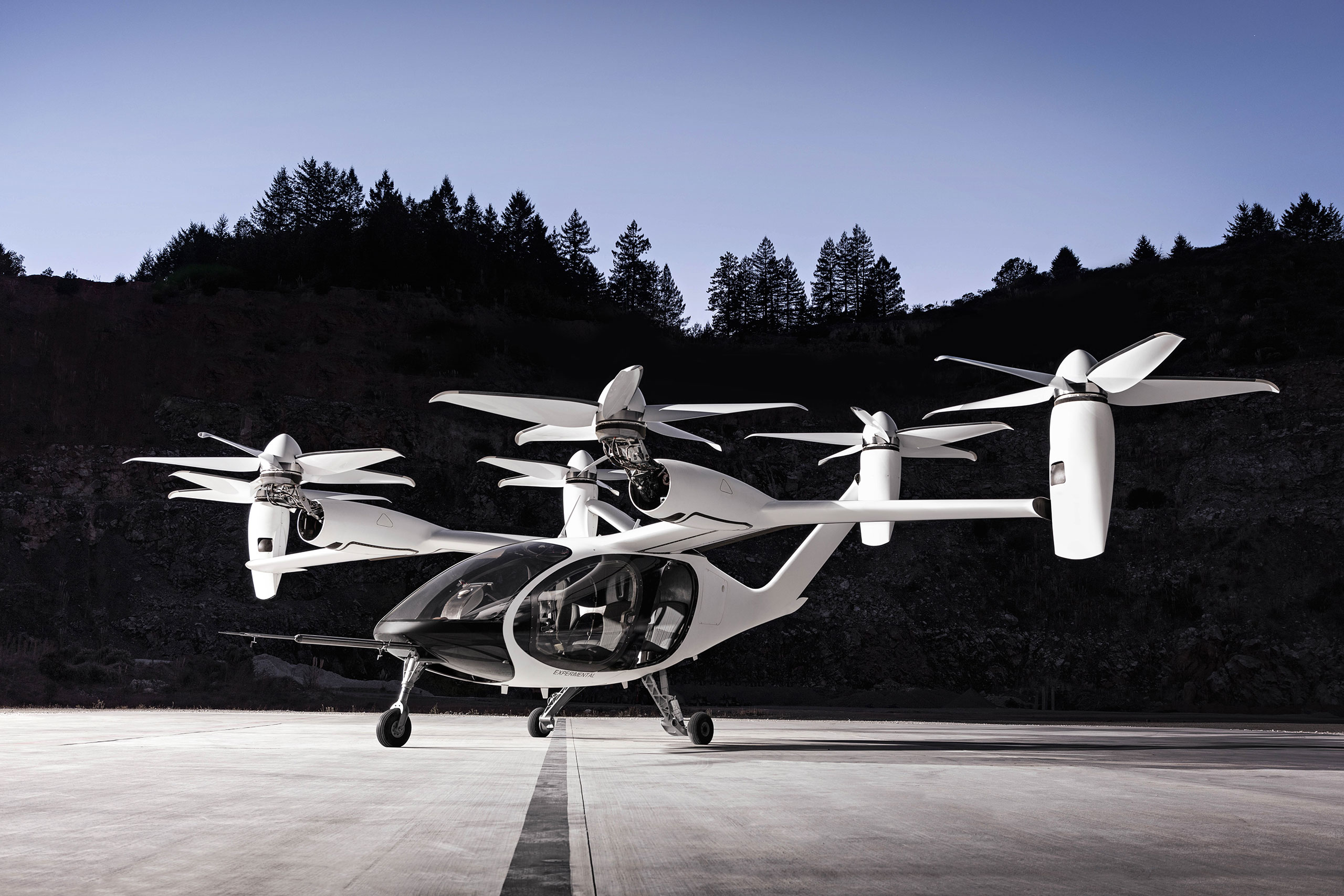 Urban air mobility, amid a complex reality and startup fiction